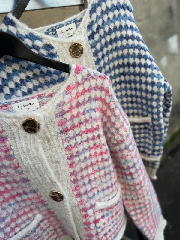 Hot By Coco cardigan creme Cardigans | Strik
