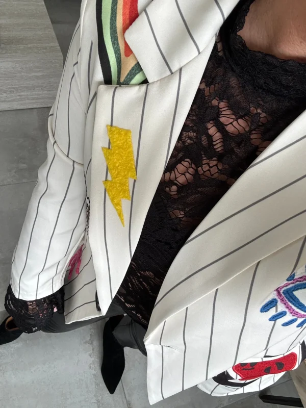 Hot By Dali blazer stripe off Blazer