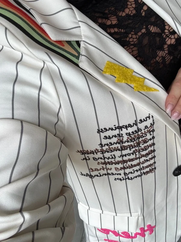 Hot By Dali blazer stripe off Blazer
