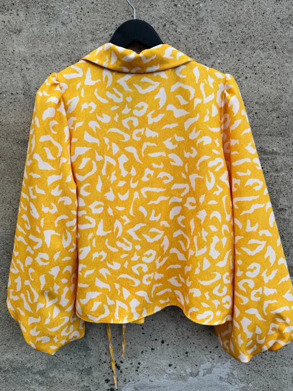 Sale By Jasmine puf blazer Blazer