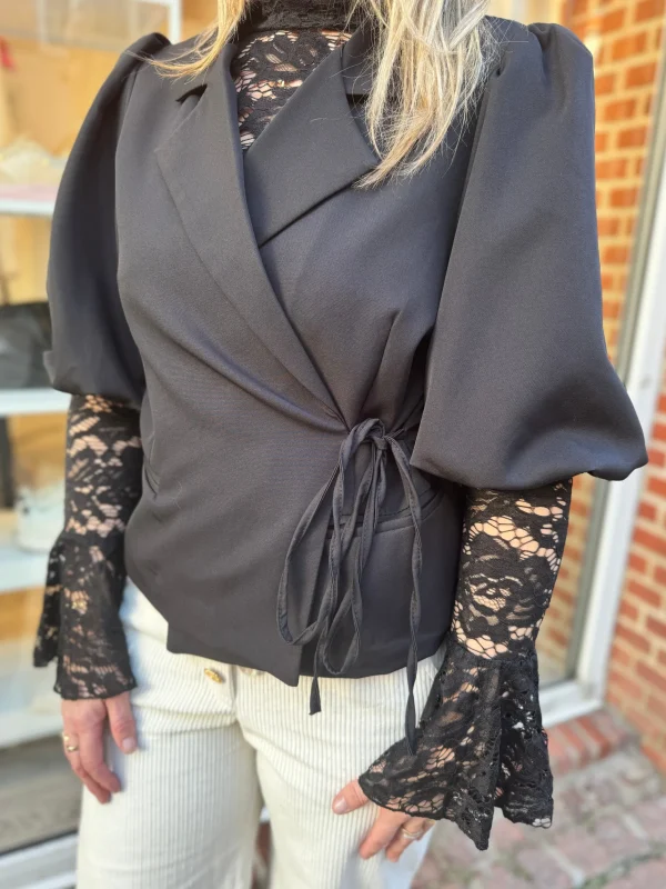 Sale By Liza blonde bluse Bluser