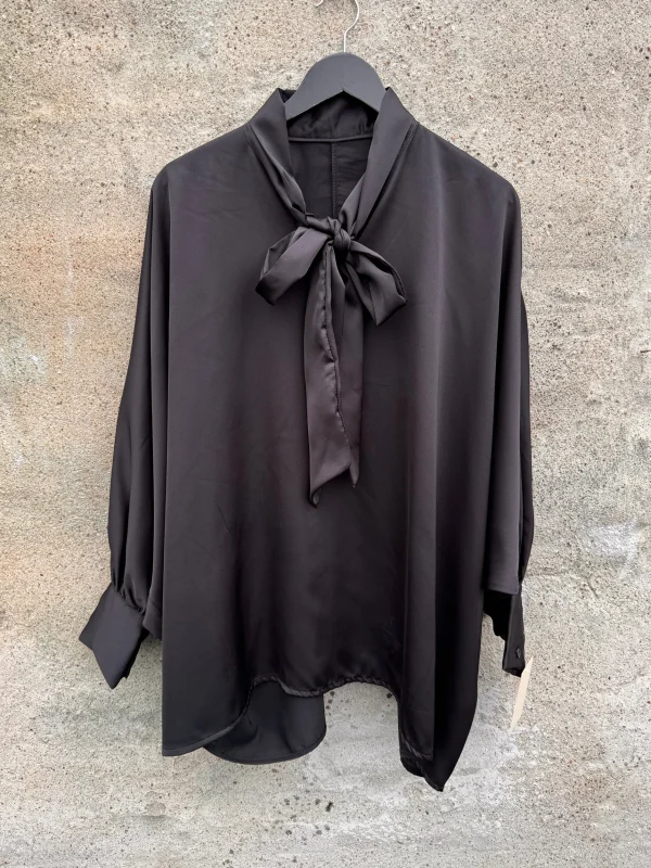 Sale By Megan satin skjorte Bluser | Skjorter