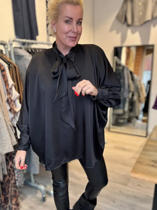 Sale By Megan satin skjorte Bluser | Skjorter