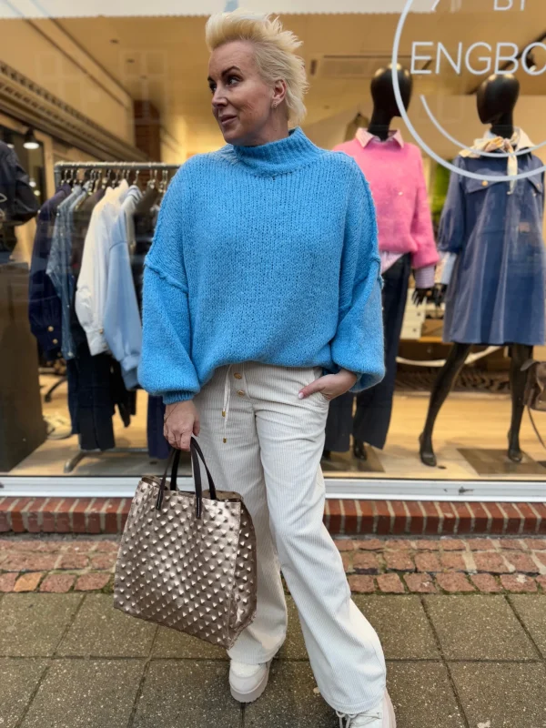 Clearance By Monique knit roll Strik