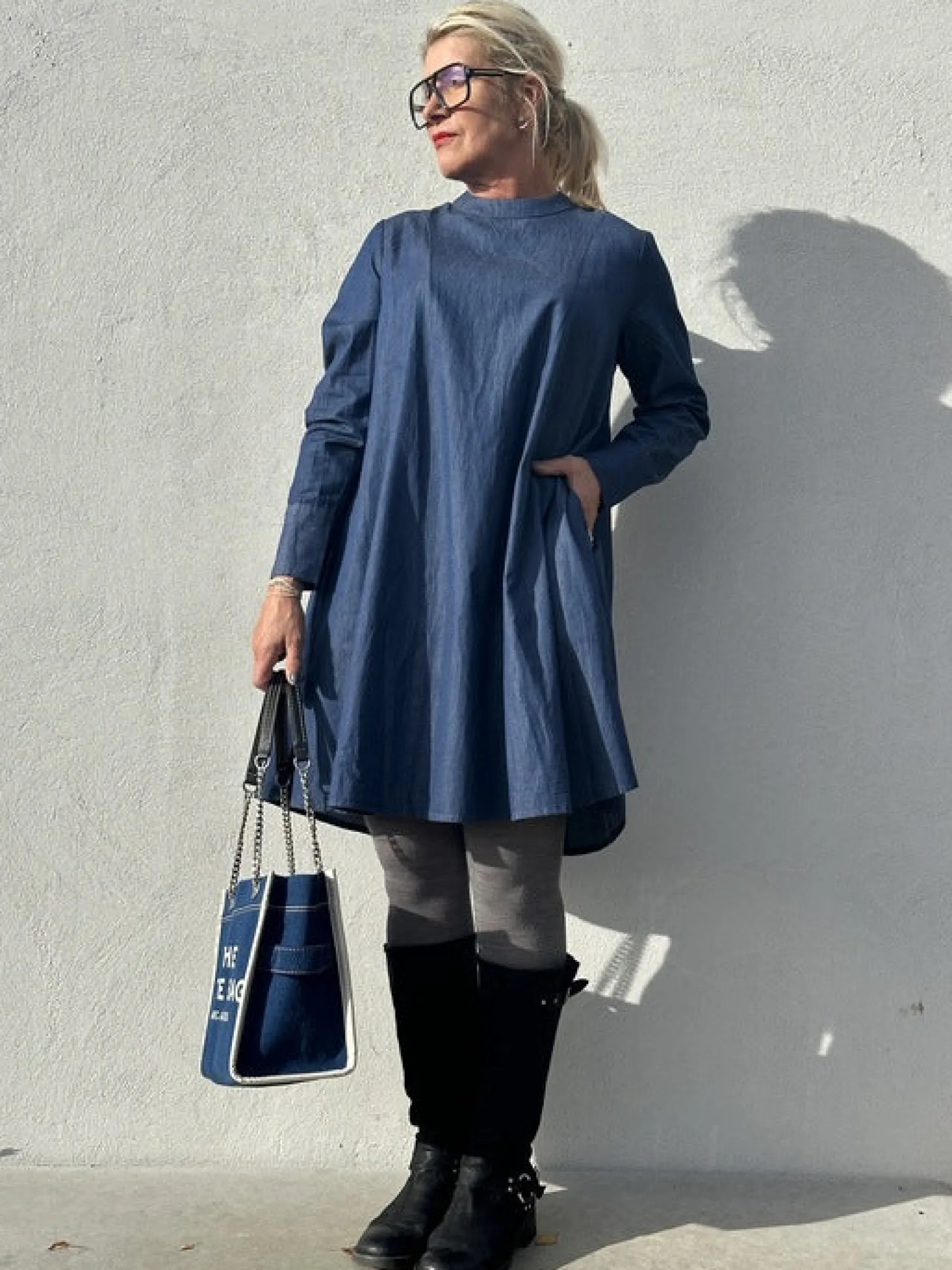 gaspar__bow_denim_dress_b_5.webp Discount 2407711 Bow denim dress Kjoler | Kjoler