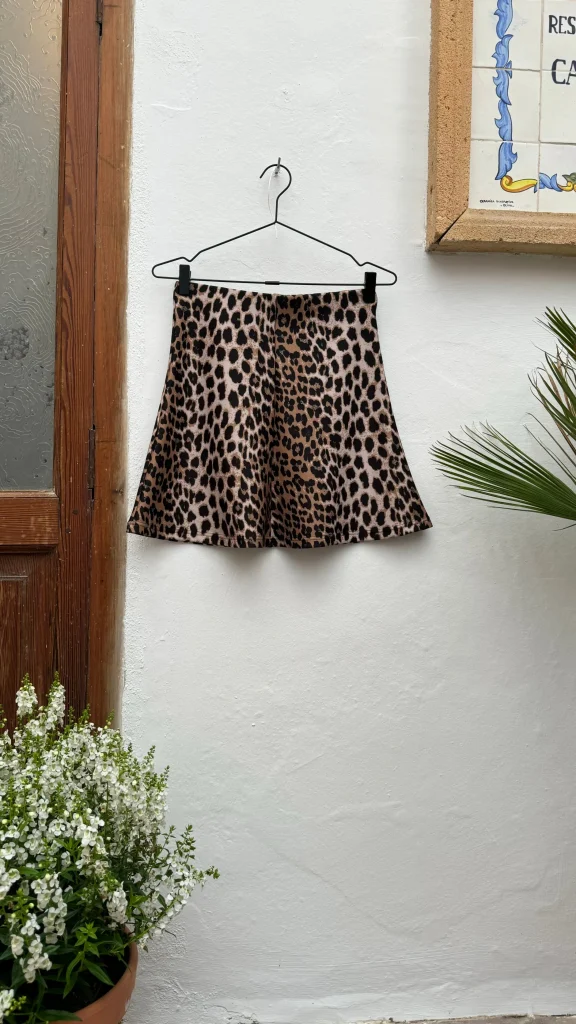 Online Liberte 22080 Henne Henne short skirt LUX Nederdele